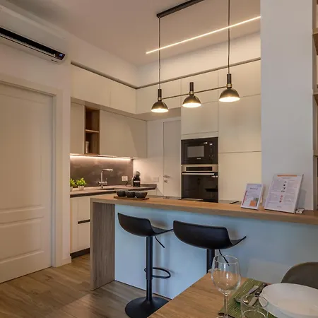 Casa Di Ambra - 301 Stazione & Centro